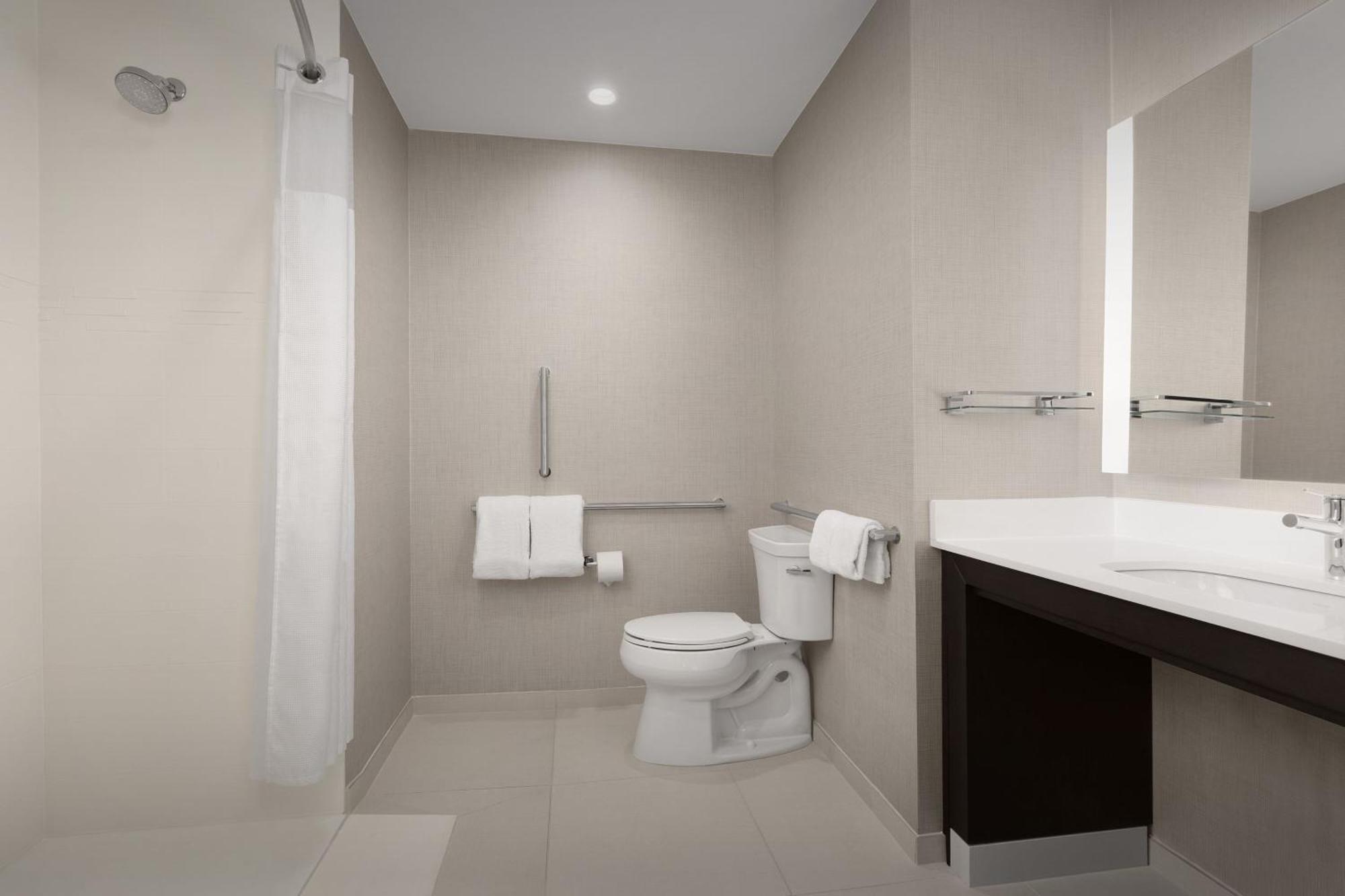 Residence Inn Kenwood Zewnętrze zdjęcie