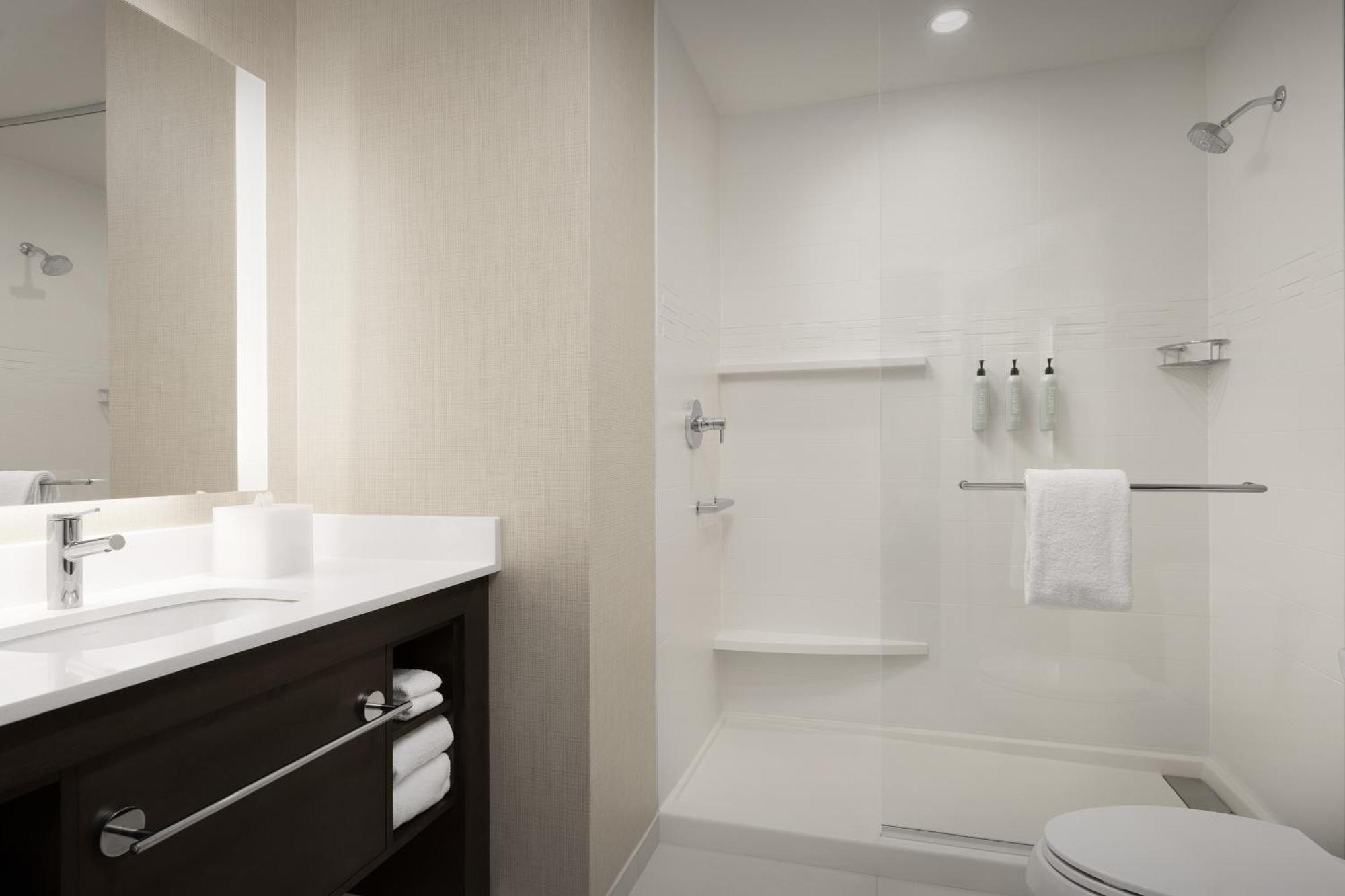 Residence Inn Kenwood Zewnętrze zdjęcie